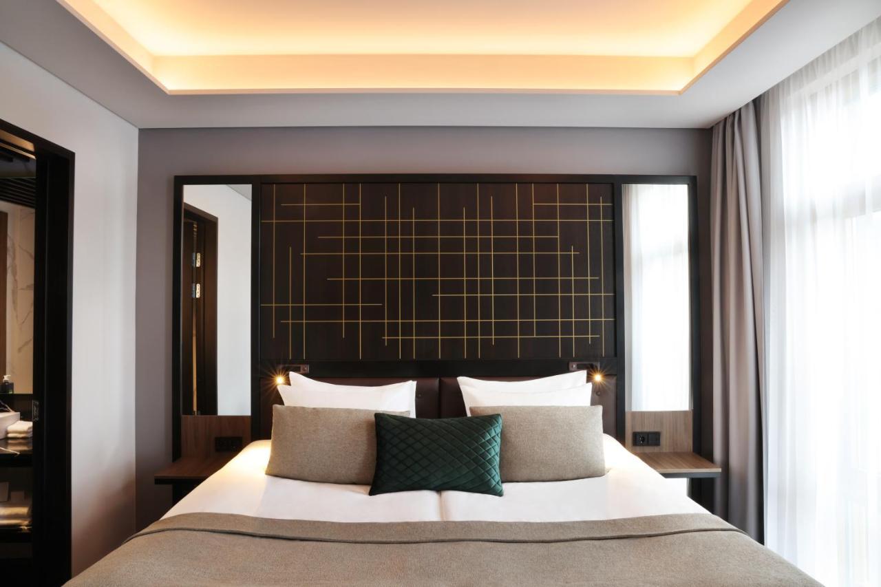 Standard Double Room,1310466751:JPEG