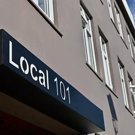 Hotel Local 101-2